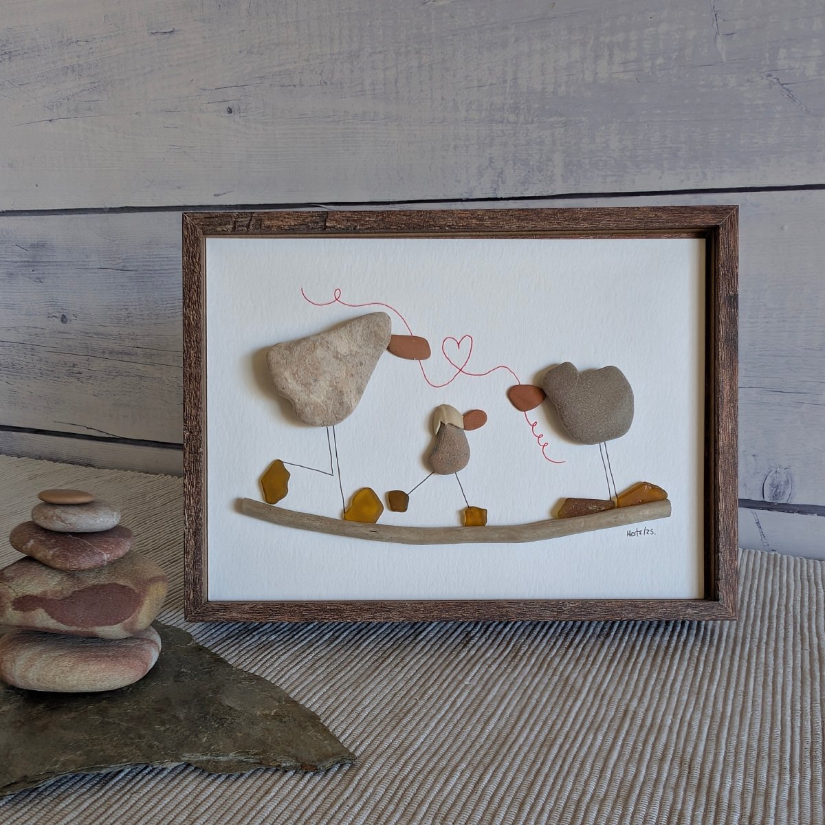 Cuadro El Trío Maravilla - Patos, reciclaje artesanal con guijarros, ladrillos, sobremesa, horizontal, 13 x 18 cm.

