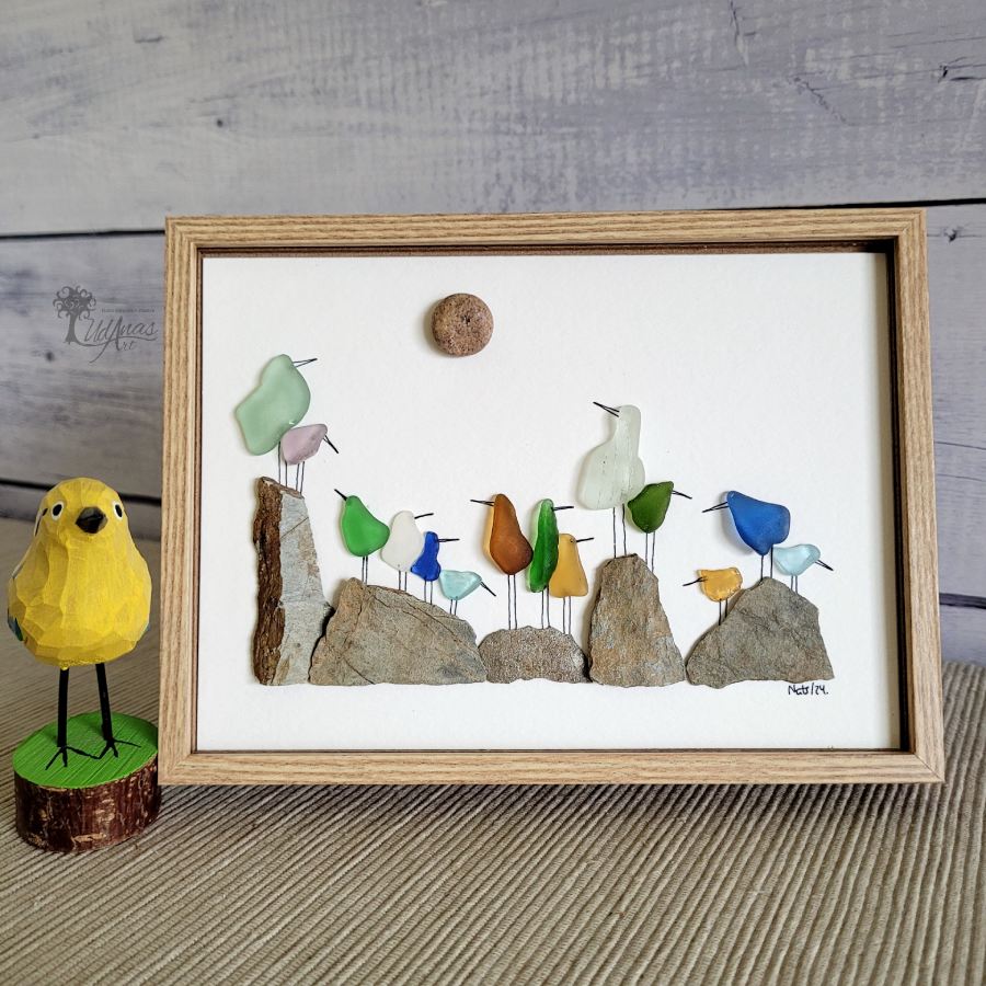 Cuadro Pájaros de Mar, reciclaje artesanal con cristales de mar, sobremesa, horizontal, 13 x 18 cm.